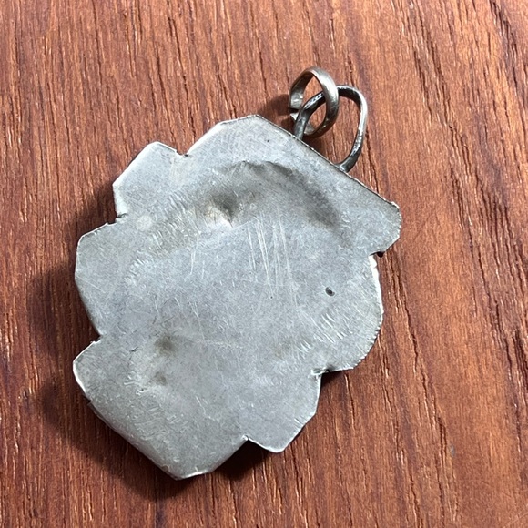 Vintage sterling silver Zuni inlay bird pendant - Picture 4 of 4